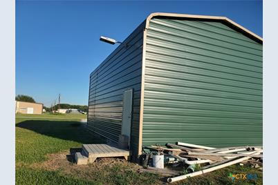 306 N 13th Street, Seadrift, TX 77983 - Photo 3
