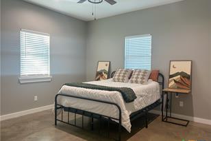 3306 Cypress, Victoria, TX 77901 - Photo 29