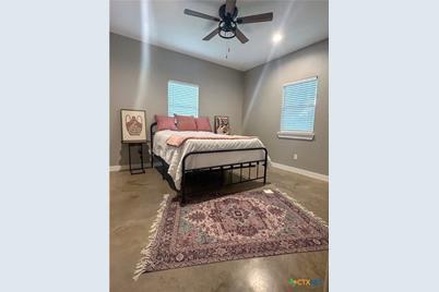 3306 Cypress, Victoria, TX 77901 - Photo 27