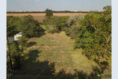 2008A Tibiletti, Victoria, TX 77901 - Photo 3