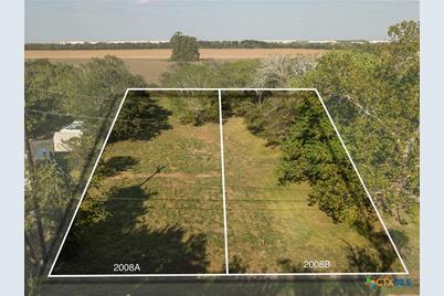 2008A Tibiletti, Victoria, TX 77901 - Photo 1