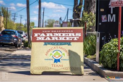 587 E Basel Street, New Braunfels, TX 78130 - Photo 21