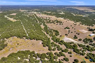 238 Rolling Hls Dr, Lampasas, TX 76550 - Photo 3