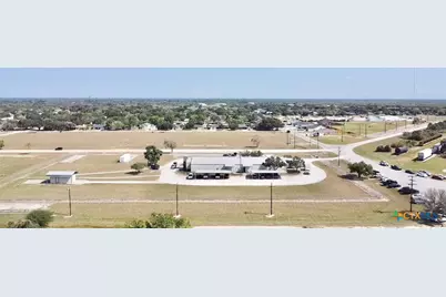 400 Warehouse Road, Victoria, TX 77905 - Photo 3