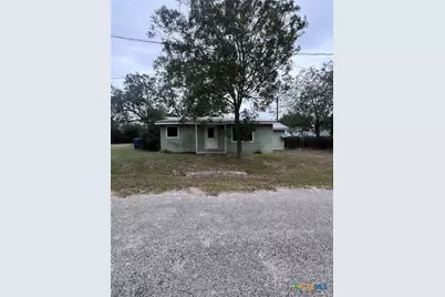 728 W Franklin Street, Goliad, TX 77963 - Photo 3