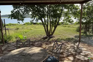 2198 Lakeshore Dr, Canyon Lake, TX 78133 - Photo 7