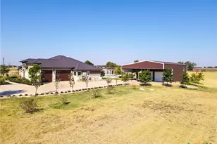 1480 Co Rd 127, Georgetown, TX 78626 - Photo 35