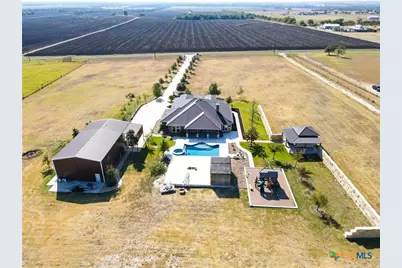 1480 County Road 127, Georgetown, TX 78626 - Photo 3