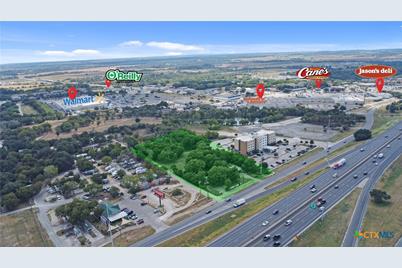 1322 N Interstate 35, San Marcos, TX 78666 - Photo 1