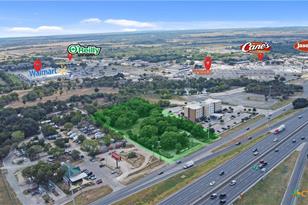 1322 N Interstate 35, San Marcos, TX 78666 - Photo 1