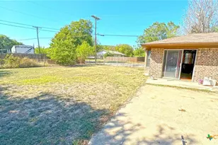 902 Holly St, Copperas Cove, TX 76522 - Photo 21