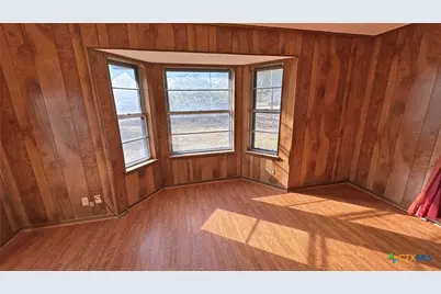 902 Holly Street, Copperas Cove, TX 76522 - Photo 7