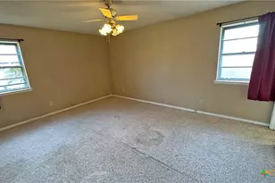 902 Holly St, Copperas Cove, TX 76522 - Photo 19