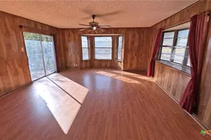 902 Holly St, Copperas Cove, TX 76522 - Photo 9