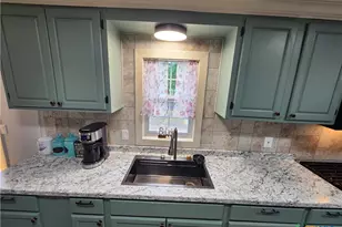 8672 County Rd 133, Burlington, TX 76519 - Photo 13