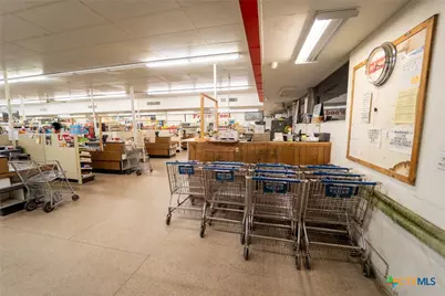 1302 E Crestwood Drive, Victoria, TX 77901 - Photo 3