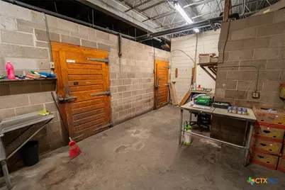 1302 E Crestwood Drive, Victoria, TX 77901 - Photo 37