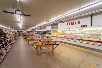 1302 E Crestwood Drive, Victoria, TX 77901 - Photo 19