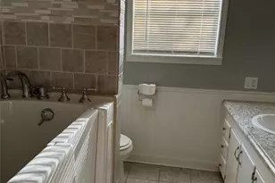 1421 Justice Dr, Port Lavaca, TX 77979 - Photo 7