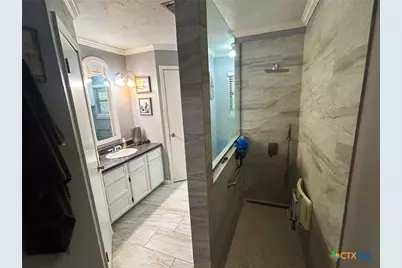 295 Goetz Rd, Cameron, TX 76520 - Photo 13