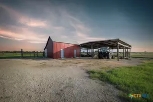 2420 Bolton Rd, Marion, TX 78124 - Photo 25