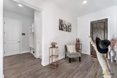 306 Pulitzer Drive, Hutto, TX 78634 - Photo 7