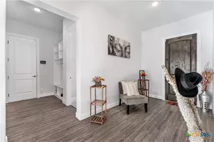 306 Pulitzer Dr, Hutto, TX 78634 - Photo 7