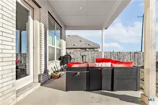 306 Pulitzer Dr, Hutto, TX 78634 - Photo 47