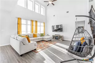 306 Pulitzer Dr, Hutto, TX 78634 - Photo 19