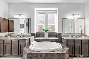 306 Pulitzer Dr, Hutto, TX 78634 - Photo 25