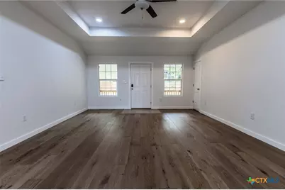 1123 Ainsworth Street, Gonzales, TX 78629 - Photo 3