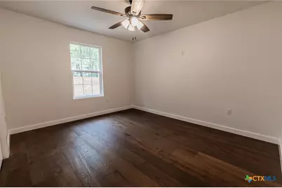 1123 Ainsworth Street, Gonzales, TX 78629 - Photo 11