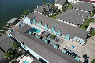 15201 Leeward Dr, Corpus Christi, TX 78418 - Photo 7