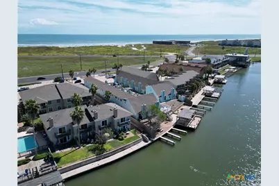 15201 Leeward Drive #B6, Corpus Christi, TX 78418 - Photo 9
