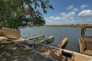 15201 Leeward Dr, Corpus Christi, TX 78418 - Photo 13