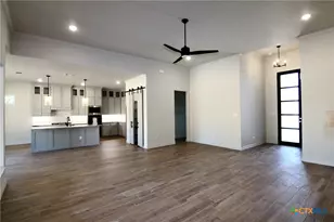 5715 Sparrow Ct, Temple, TX 76502 - Photo 5