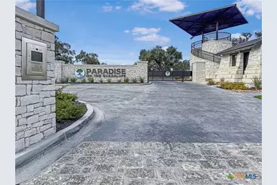 1949 Paradise Parkway, Canyon Lake, TX 78133 - Photo 29