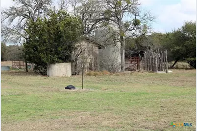 8520 Brewer Lane, Salado, TX 76571 - Photo 11