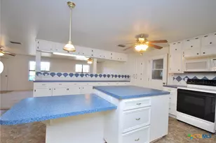 171 Fm 2616, Hallettsville, TX 77964 - Photo 7