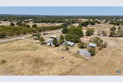 171 Fm 2616, Hallettsville, TX 77964 - Photo 3