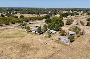 171 Fm 2616, Hallettsville, TX 77964 - Photo 3