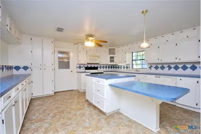 171 Fm 2616, Hallettsville, TX 77964 - Photo 9