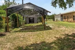 305 Remuda Dr, Liberty Hill, TX 78642 - Photo 3