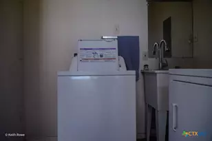 503 E Ave G, Lampasas, TX 76550 - Photo 11