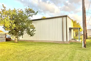 55 Scarlett St, Port O'Connor, TX 77982 - Photo 3