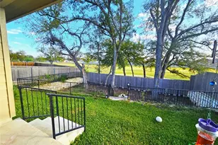 916 Armadillo Dr, Seguin, TX 78155 - Photo 17