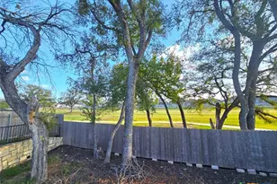 916 Armadillo Dr, Seguin, TX 78155 - Photo 21