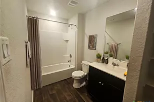 916 Armadillo Dr, Seguin, TX 78155 - Photo 15