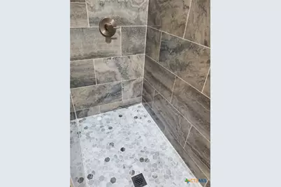 1201 W Houston Avenue, Seadrift, TX 77983 - Photo 15