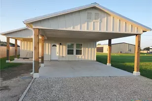 1201 W Houston Ave, Seadrift, TX 77983 - Photo 1